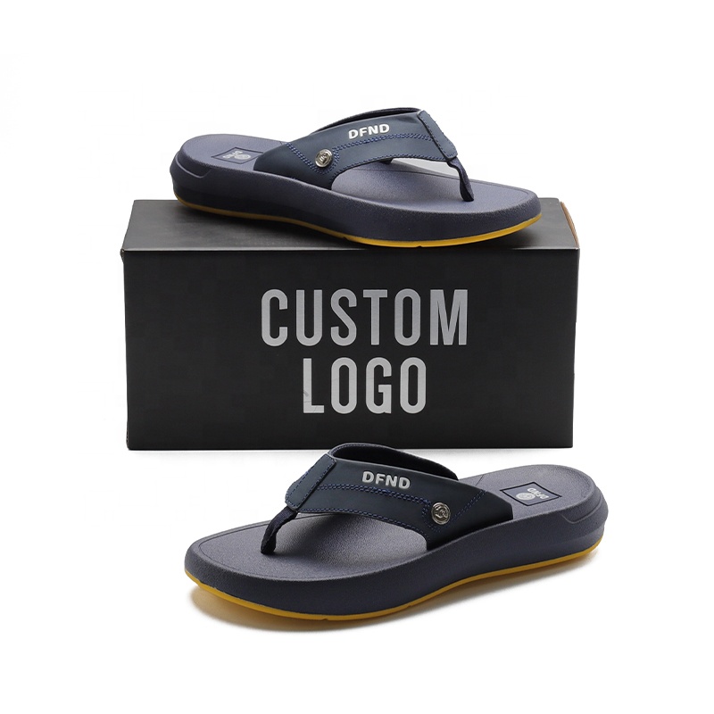 Xsheng Non-slip Soft Sole Outdoor Men Leather Slippers Wholesale Men Casual High Quality Custom Slide Sandal Flip Flop With Logo 