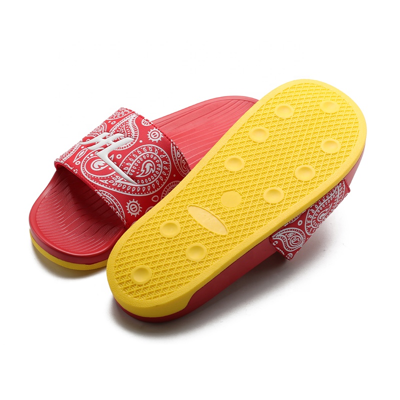 Henghao Factory Casual Custom Logo Beach Poolside Sandals Comfort Slides Flat Fashiontrendy Slides Latest Foot Wear For Men 